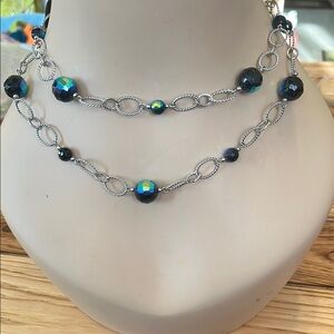Preowned Park Lane Retired Elegant Silver and Blue Beaded Necklace